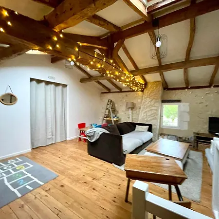Les Regniers - 2 Gites Pour Partir Ensemble Tatil Evi *