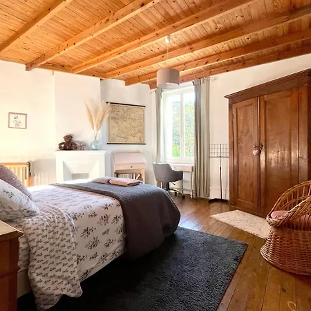 Vakantiehuis Les Regniers - 2 Pour Partir Ensemble