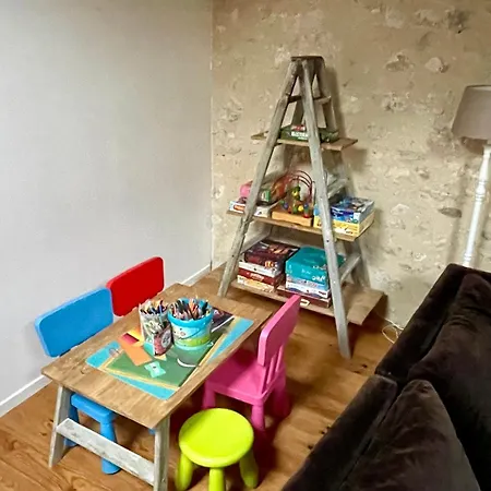 Vakantiehuis Les Regniers - 2 Pour Partir Ensemble Eynesse