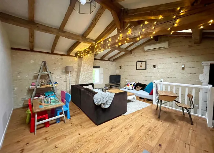 Les Régniers - 1 X4 à 6 Et 1 X8 - à Réserver Ensemble Ou Séparément