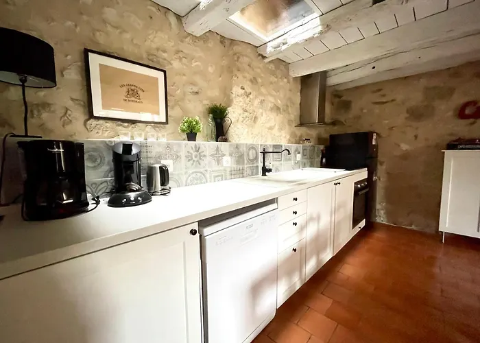 Les Régniers - 1 X4 à 6 Et 1 X8 - à Réserver Ensemble Ou Séparément * Eynesse